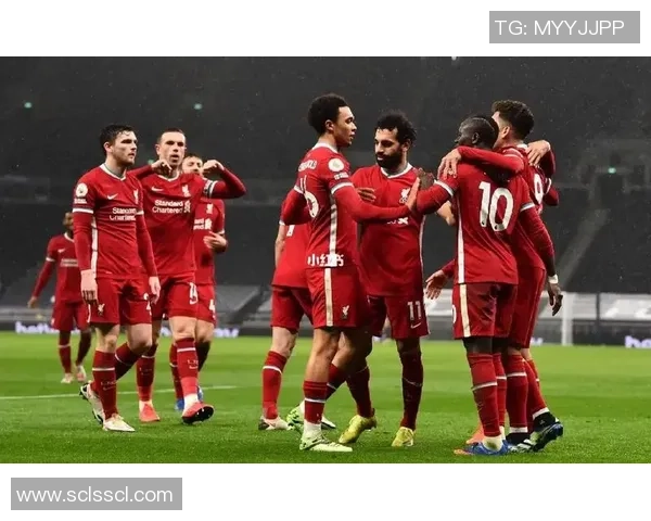 皇马与利物浦友谊赛激战四三战术解析揭示精彩瞬间与反转